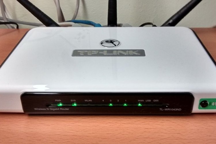 TPLink WR1043ND wireless router 